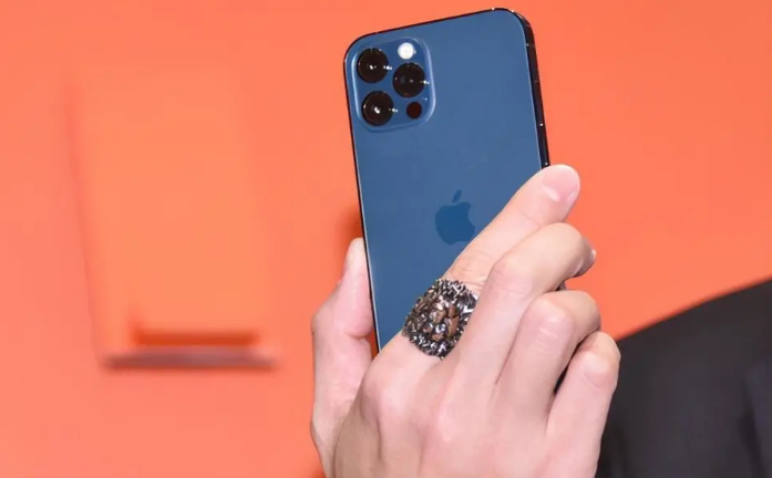 南开苹果手机维修分享iPhone12系列重启方法教程 
